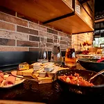 Hotel Ibis Budget Valenciennes 2*