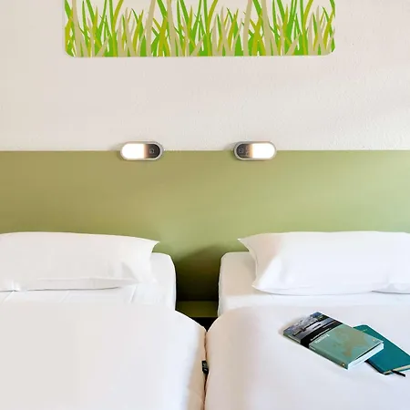 Ibis Budget Valenciennes Petite-forêt Hotel