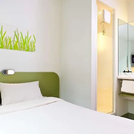 Hotel Ibis Budget Valenciennes Petite-forêt