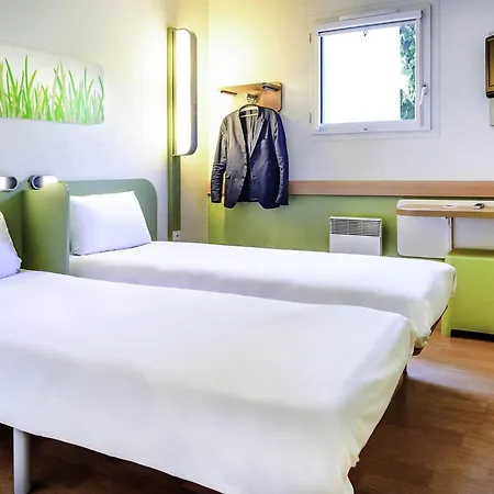 Ibis Budget Valenciennes 2* Petite Forêt