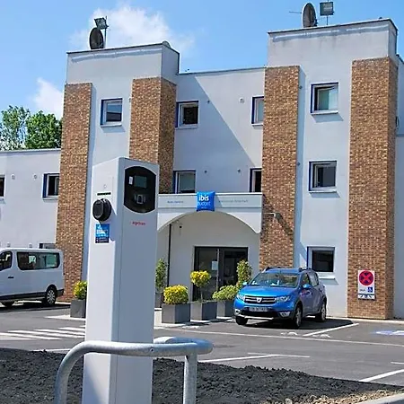 Ibis Budget Valenciennes 酒店 2*
