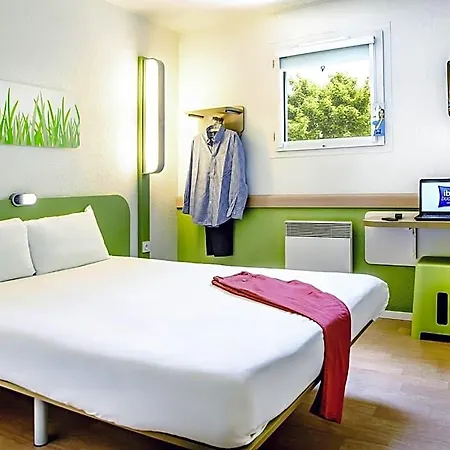 Ibis Budget Valenciennes 佩蒂特·弗瑞斯