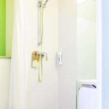 Ibis Budget Valenciennes Petite-forêt