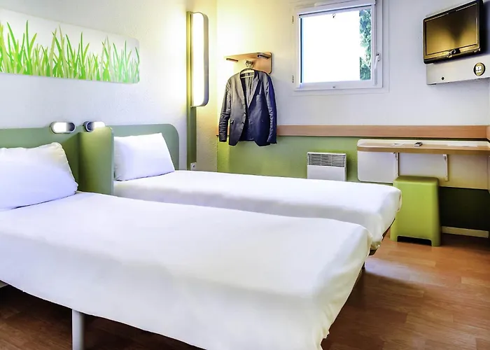 Ibis Budget Valenciennes 2* Petite-Foret