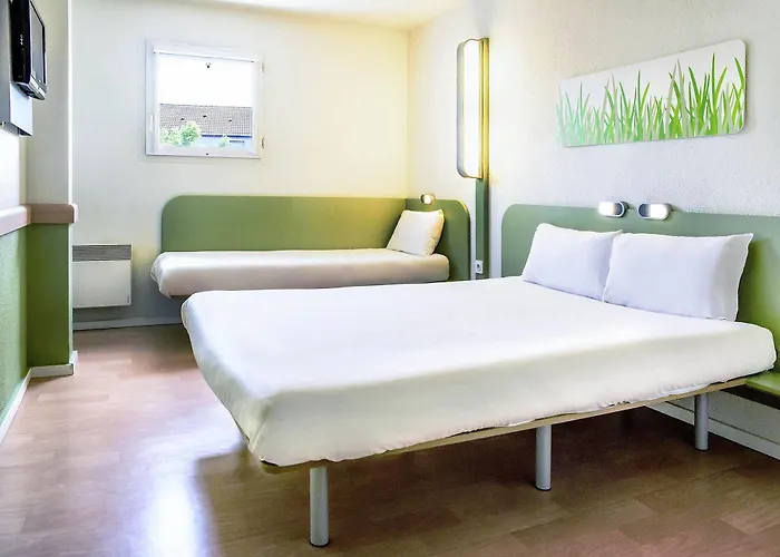 Hotel Ibis Budget Valenciennes Petite-Foret